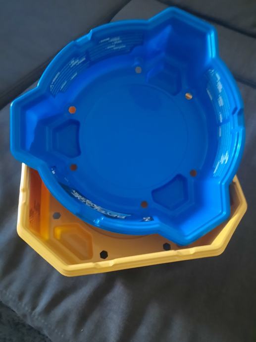 Beyblade arena 2x