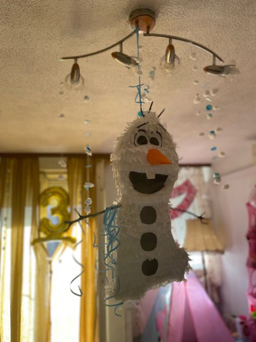 Frozen Olaf pinjata