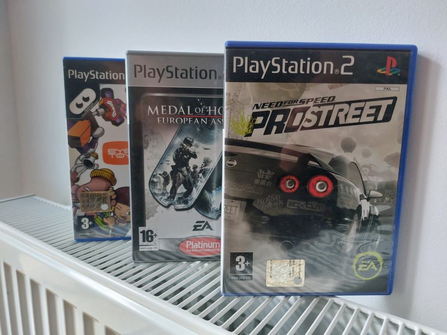 PS2 3x IGRE - NEED FOR SPEED, MEDAL OF HONOR..(Cena za komplet)