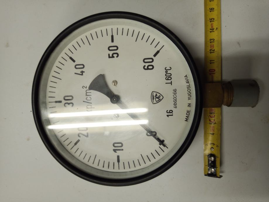 Manometer nerabljen