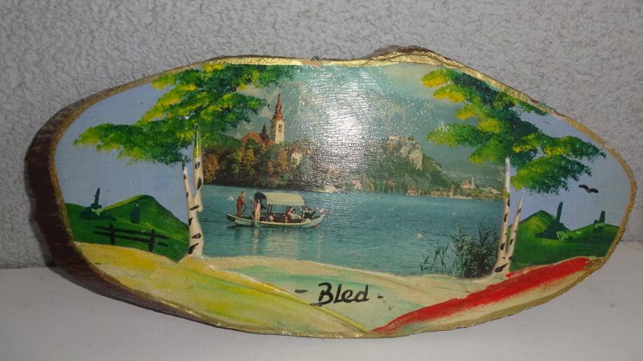 Bled, retro spomin na lesu