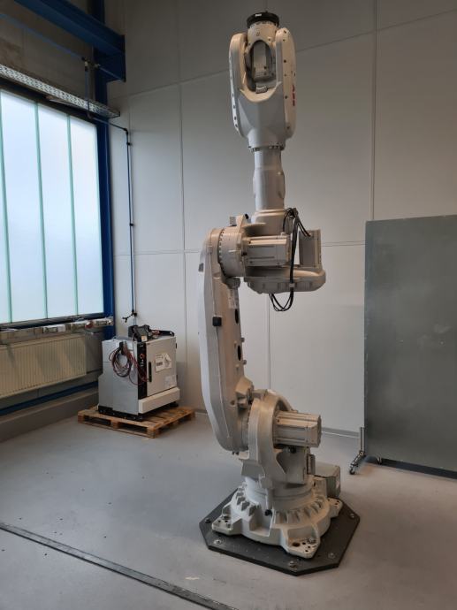 Robot ABB IRB 6700