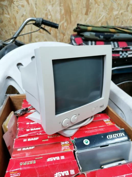 9" TVS (Taiwan Video System) monitor