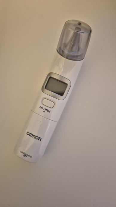 OMRON ušesni termometer