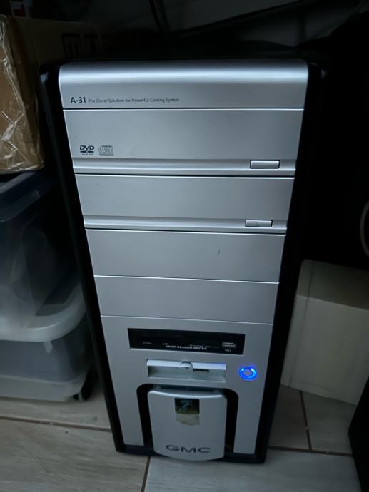 Računalnik Xeon, 32 GB RAM, 1TB HDD