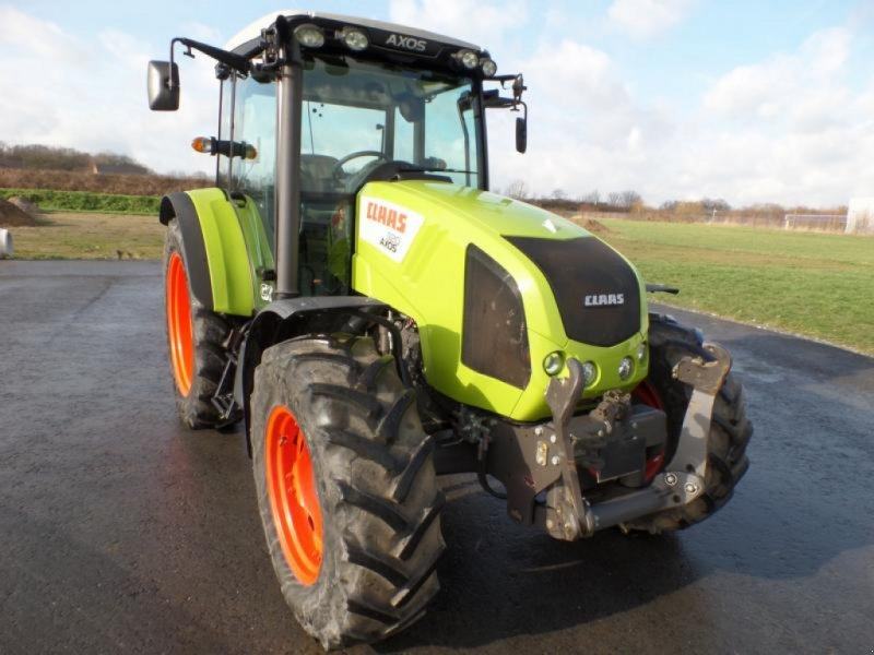 CLAAS Axos 320 CX