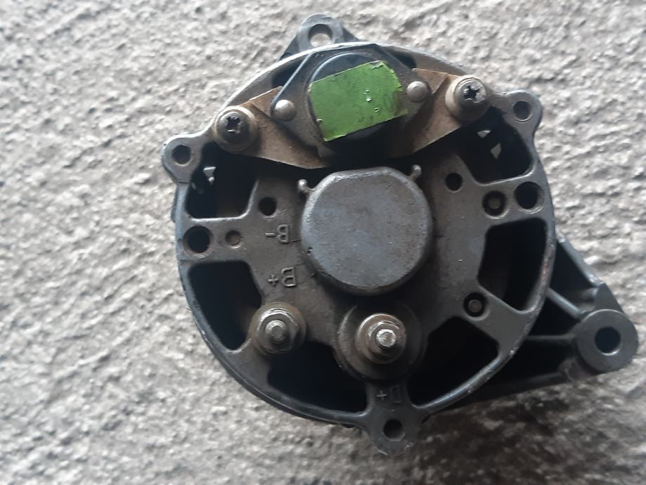 Alternator ,obnovljen ,za IMT, ugodno prodam. Tel.:031808624