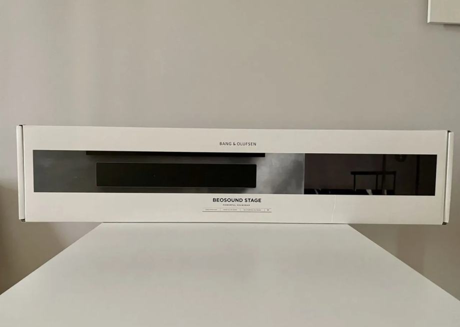 Bang&Olufsen Beosound Stage soundbar  Nova, zapečatena zvočna podlaga.