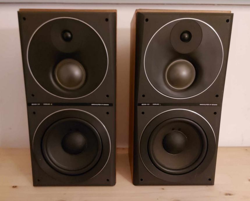 VINTAGE HI-FI ZVOČNIKI Bang & Olufsen BEOVOX S 80