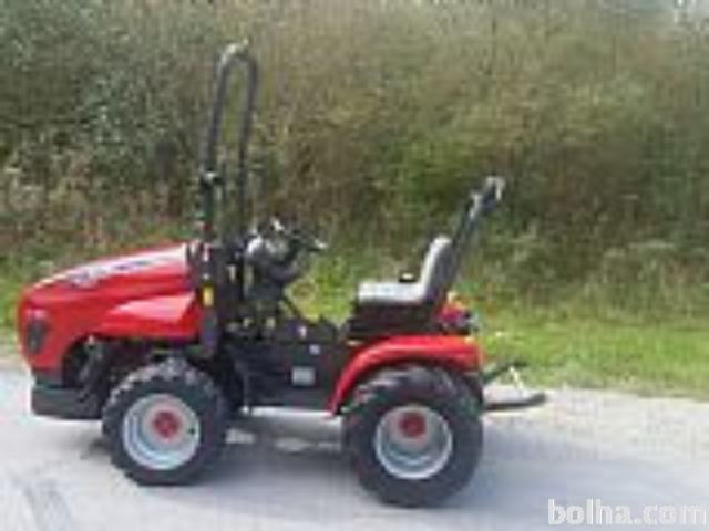 Mali traktor