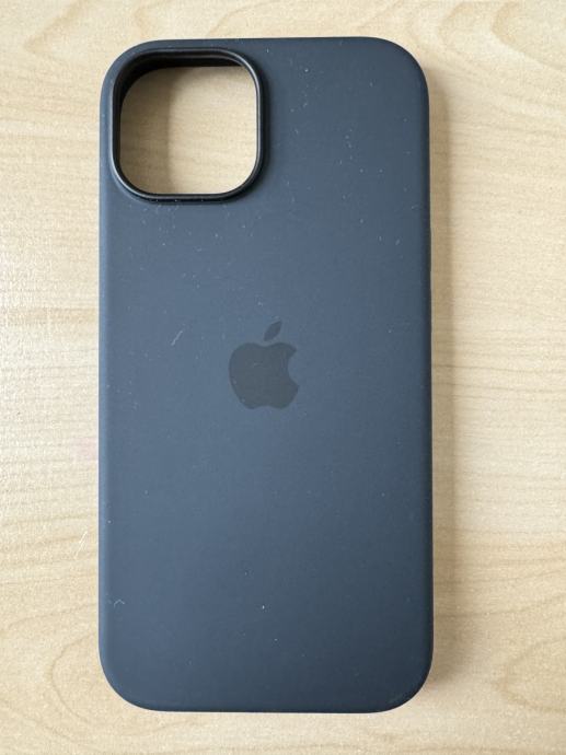 Nov Ovitek za iPhone 15 Silicone Case - Black