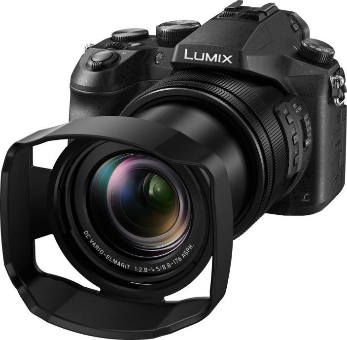 Panasonic Lumix FZ2000