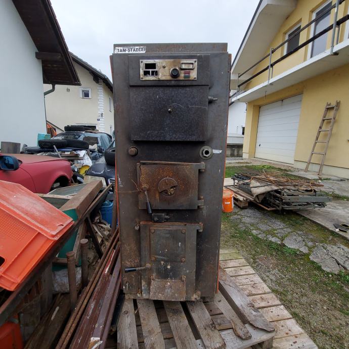 PEČ TAM STADLER 35 kw z notranjim 120 L bojlerjem