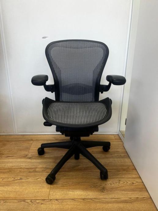 Refurbished Herman Miller Aeron Carbon Full Option