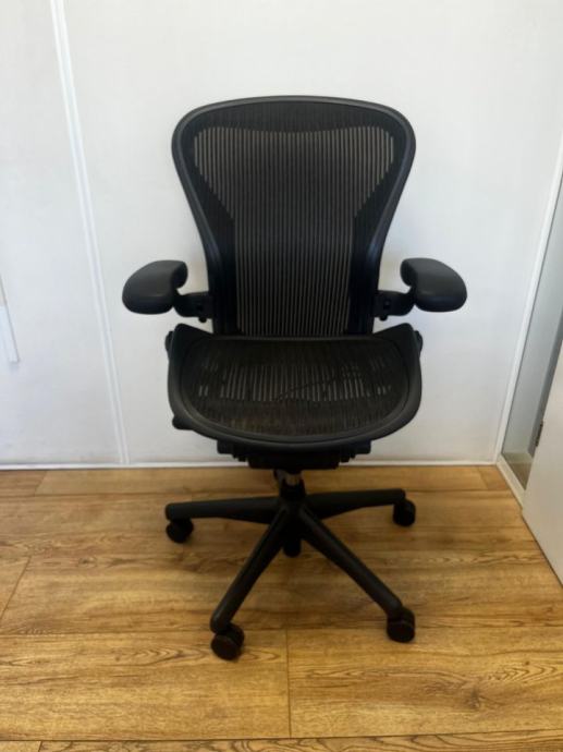 Refurbished Herman Miller Aeron - Full Option