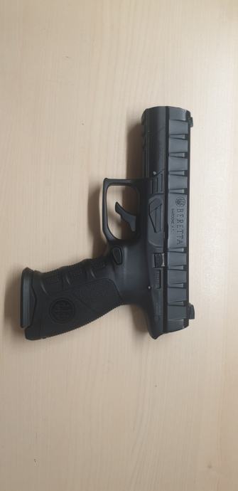 Beretta apx co2