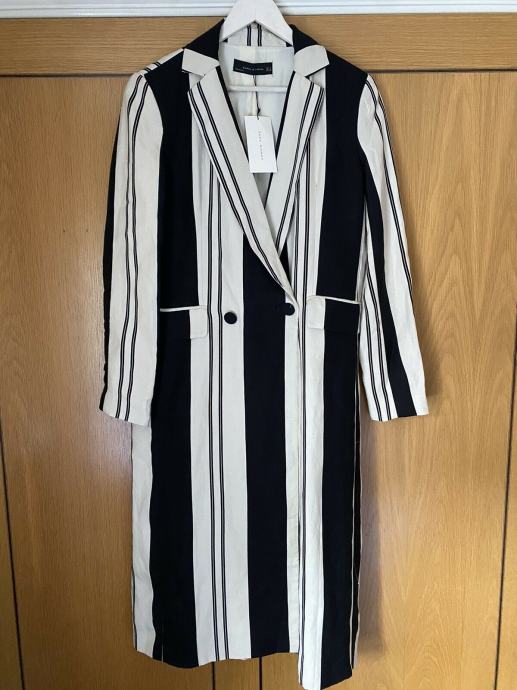 ZARA ČRNO BEL PLAŠČ MAXI Z ETIKETO (NC 79,90€)