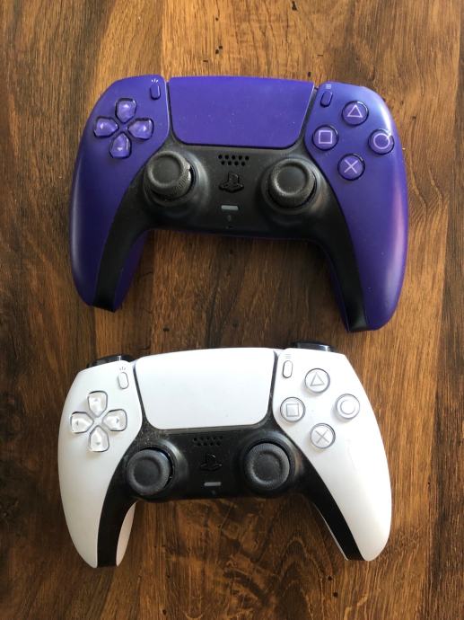 PS5 controller