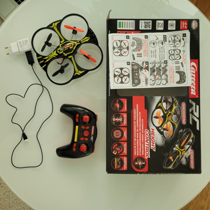 Quadrocopter X1 Carrera