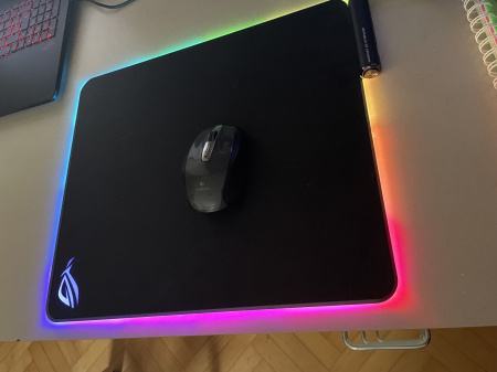 ASUS ROG podloga za miško RGB