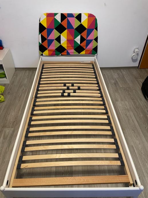 Ikea postelja 90x200