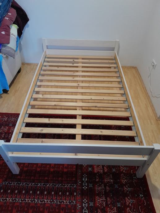 Ogrodje postelje Ikea 120x200 (z letvenim dnom)