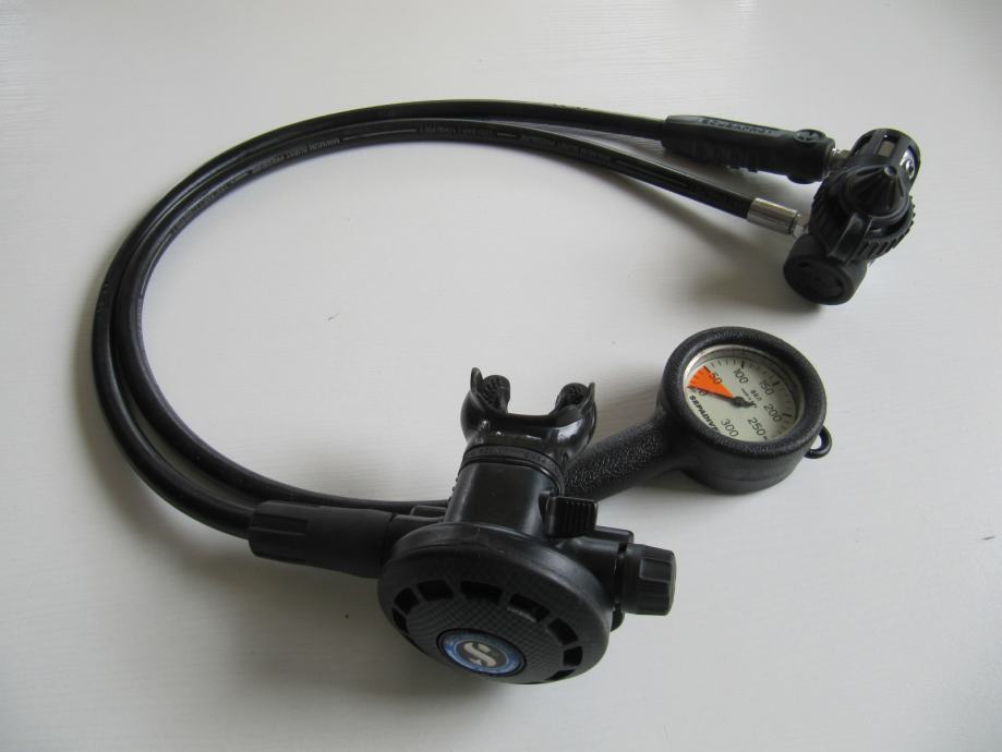 Potapljaški REGULATOR SCUBAPRO G250 + MK20 + MANOMETER