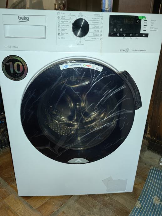 BEKO WUE7722XW0 pralni stroj