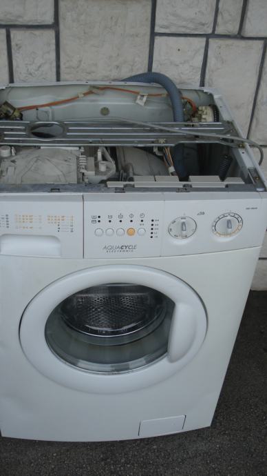 PRALNI STROJ ZANUSSI AQUACYCLE FAE 1025 V