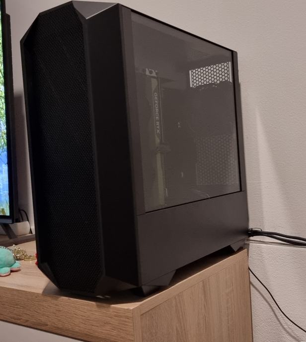 Nov računalnik i5 11400F, 32GB, RTX 4060 Ti, NVMe, HDD