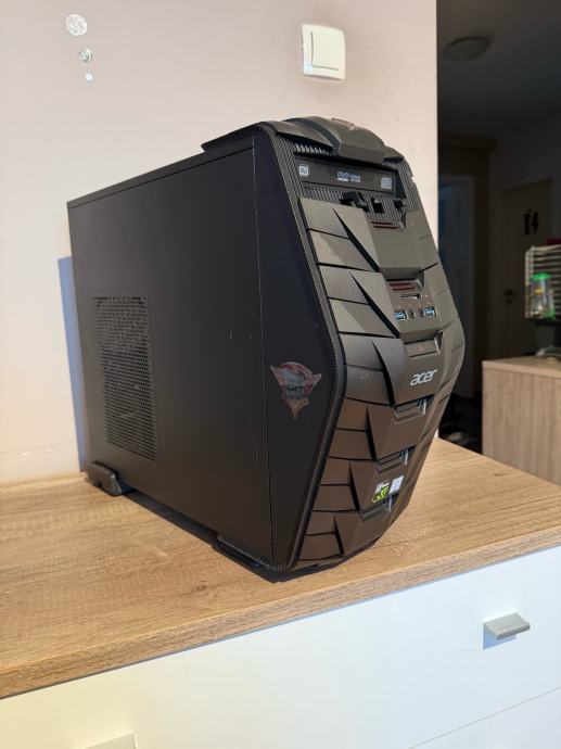 Acer predator/intel i7 6700/8gb/240gb ssd+1tb/nvidia 2gb