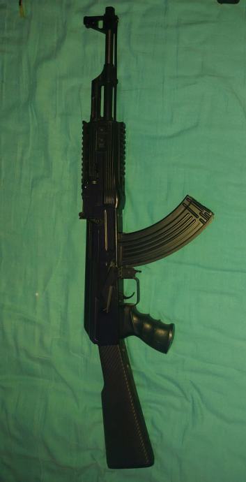 Prodam airsoft AK-47