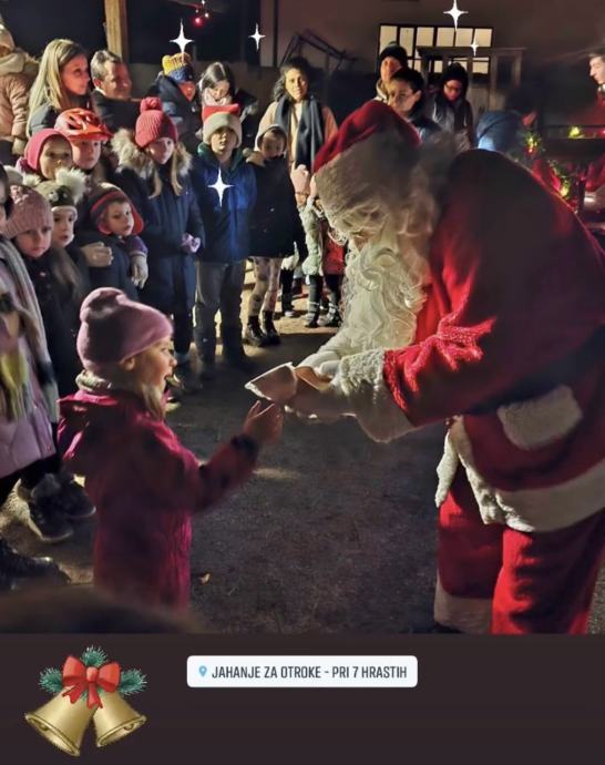 Izposoja obleke za Bożička