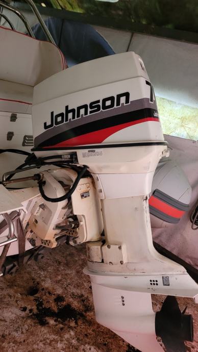 Johnson 70hp z vsemi pripadajočimi elementi