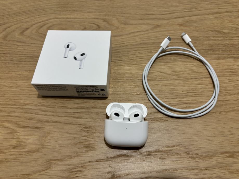 Apple AirPods 3 - ORIGINALNE z MagSafe polnilno škatlo