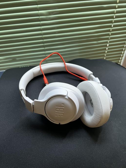 BREZŽIČNE SLUŠALKE JBL T760NC