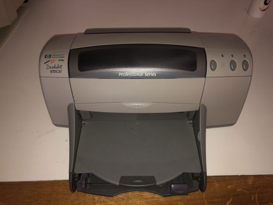 Продам струйный принтер hp deskjet 970 cxi в хорошем состоянии требуется заправка картриджей