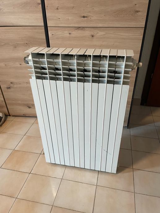 Aklimat radiatorji