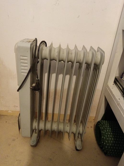 Električni oljni radiator