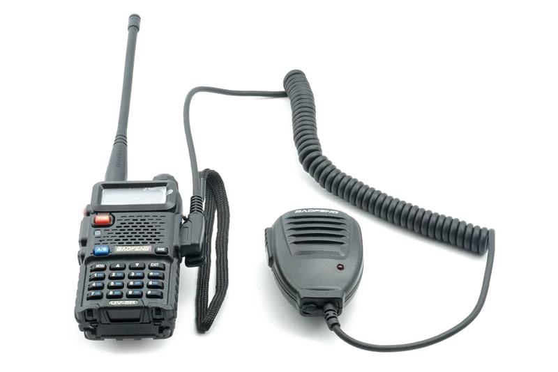 Baofeng UV-5R + mikrofon