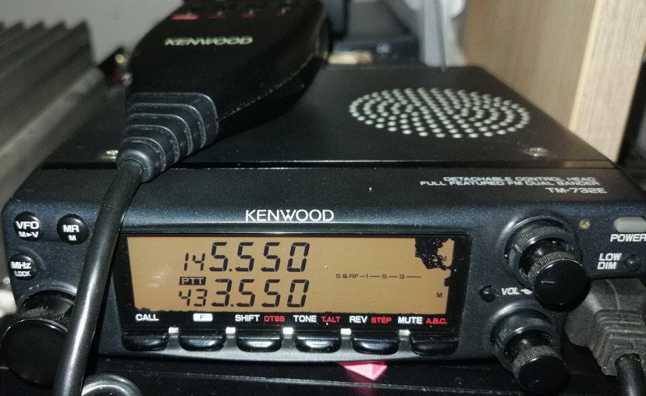 P: Kenwood TM732