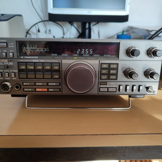 KENWOOD TS 440 S AVTO TUNER