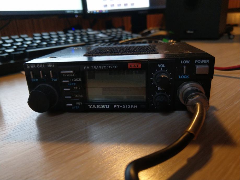 Yaesu FT-212RH