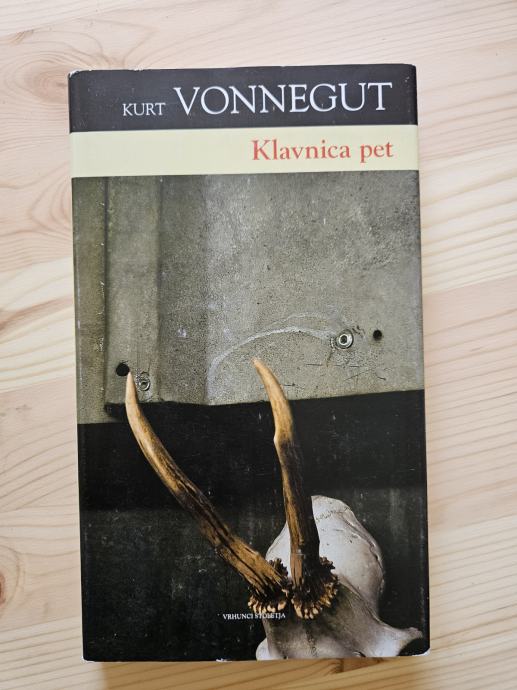 Kurt Vonnegut, Klavnica pet