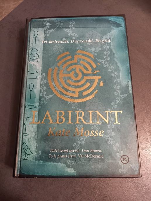 Labirint , Mosse