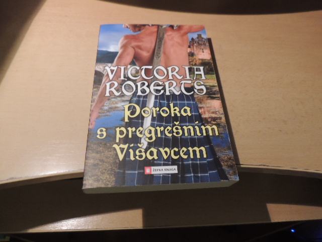 POROKA S PREGREŠNIM VIŠAVCEM V. ROBERTS ZALOŽBA UČILA INT. 2021