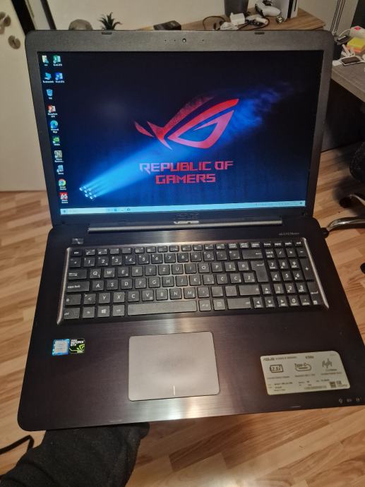 Asus k756u/17.3fhd/i7 7500u/8gb ddr4/256gb ssd/nvidia 4gb