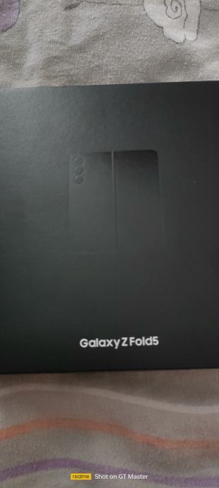 Galaxsy Z Fold 5