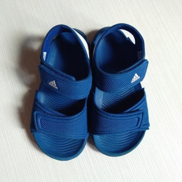 adidas sandali