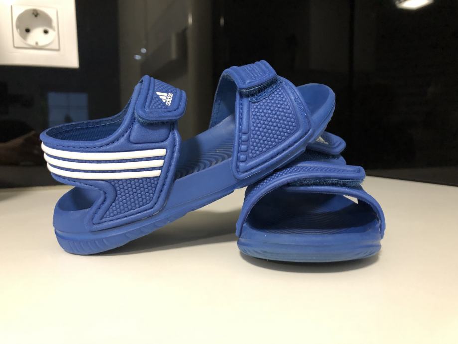 adidas sandali